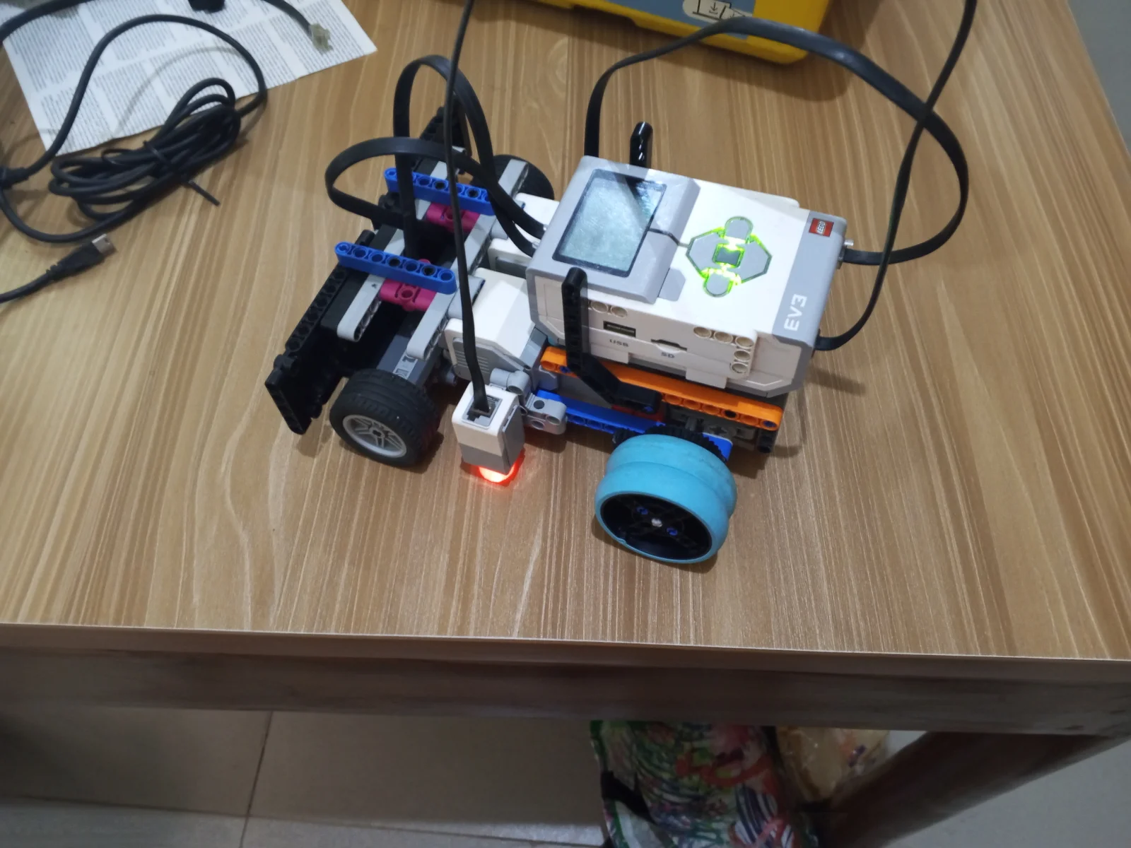 Sumo robot built with LEGO EV3